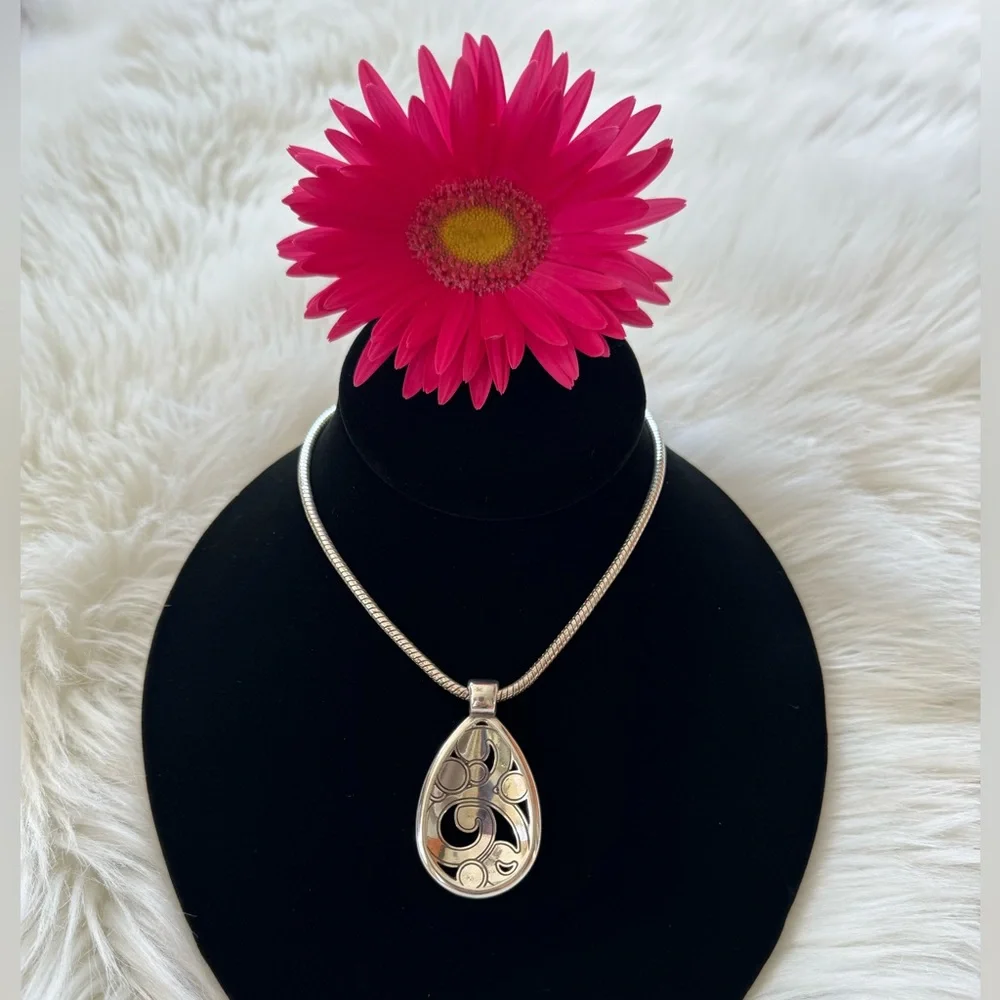 🩷 BRIGHTON Contempo Pear- Shaped Pendant Adjustable Necklace - Picture 3 of 8